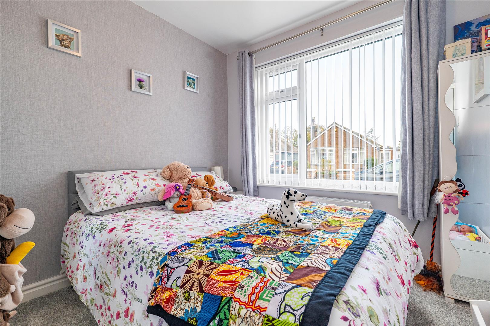 Southfield Drive, Preston